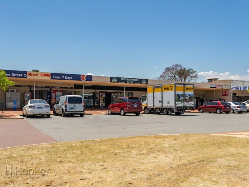 2 Love Street, Cloverdale WA 6105