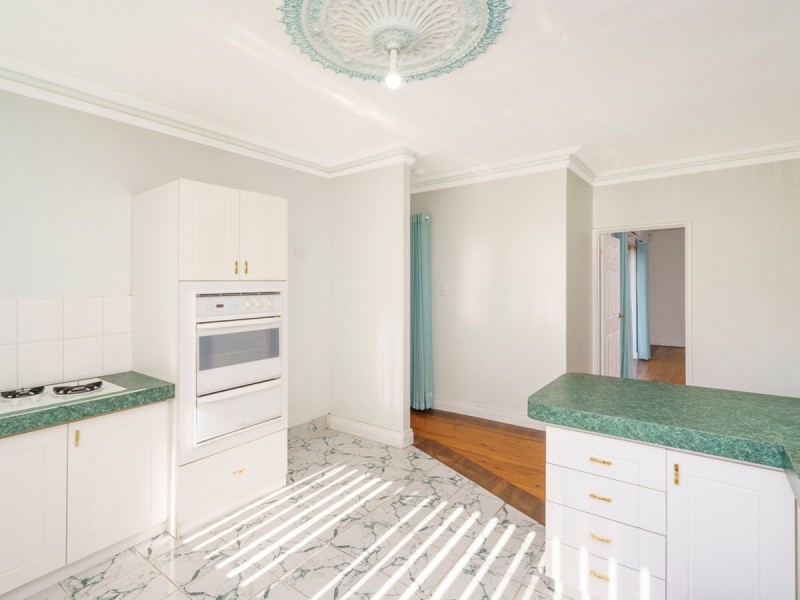 97B Tenth Avenue, Inglewood WA 6052