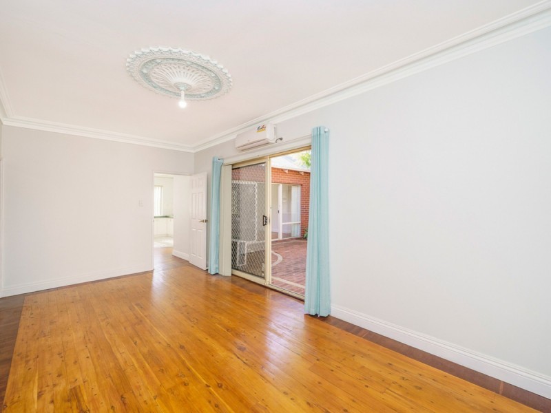 97B Tenth Avenue, Inglewood WA 6052