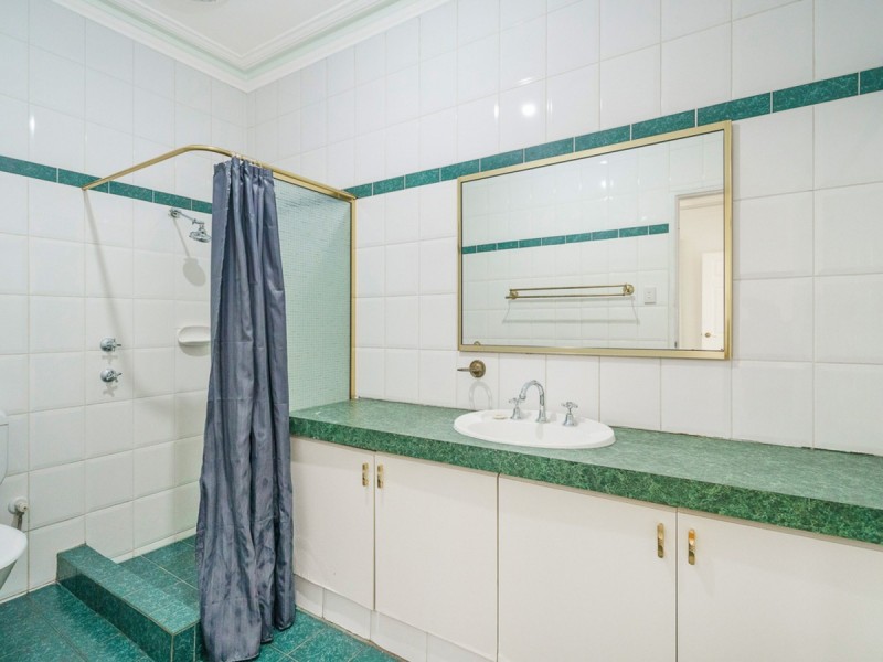 97B Tenth Avenue, Inglewood WA 6052