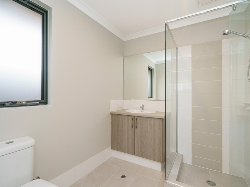 21 Karreen Way, South Guildford WA 6055