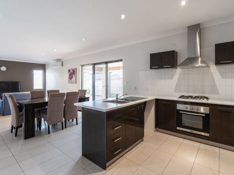 209A Hill View Terrace, Bentley WA 6102