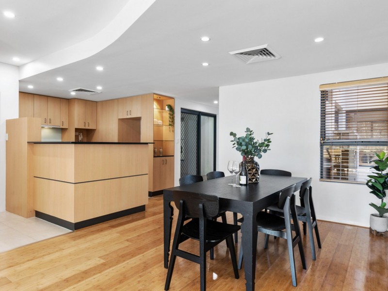 2/32 Trafalgar Road, East Perth WA 6004