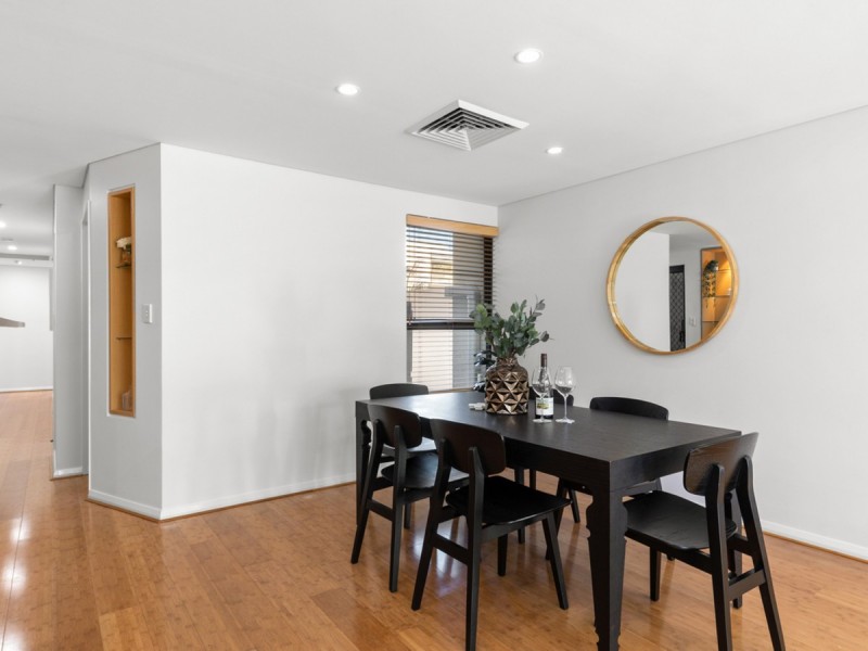 2/32 Trafalgar Road, East Perth WA 6004