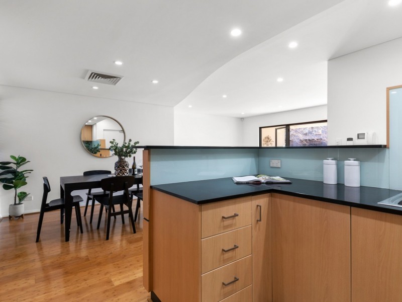 2/32 Trafalgar Road, East Perth WA 6004