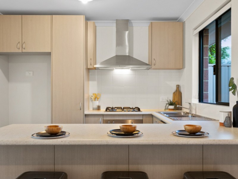 33 Moojebing Street, Bayswater WA 6053