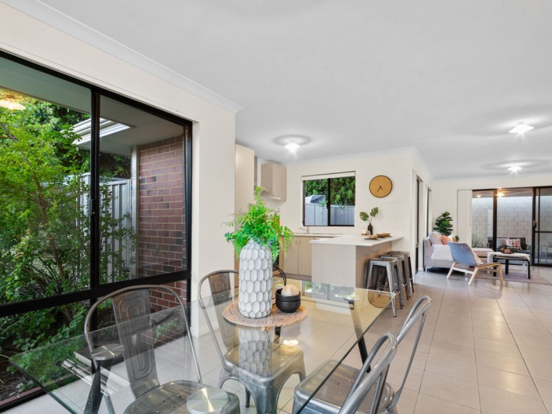 33 Moojebing Street, Bayswater WA 6053