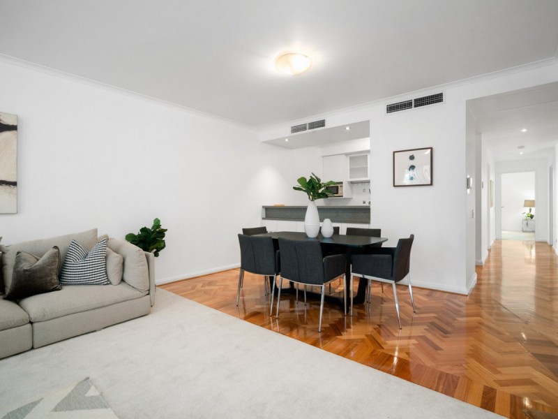 10/1 Henry Lawson Walk, East Perth WA 6004