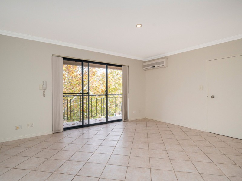 C4/88 Royal Street, East Perth WA 6004