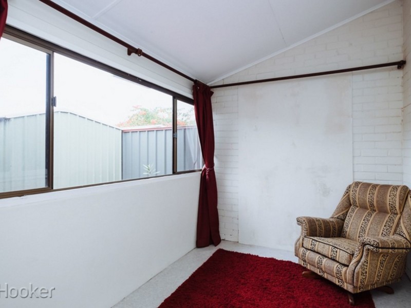 2/98 Whatley Crescent, Maylands WA 6051