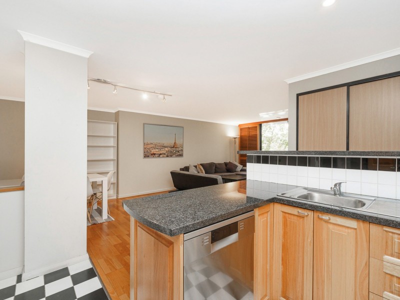 6/82 Royal Street, East Perth WA 6004