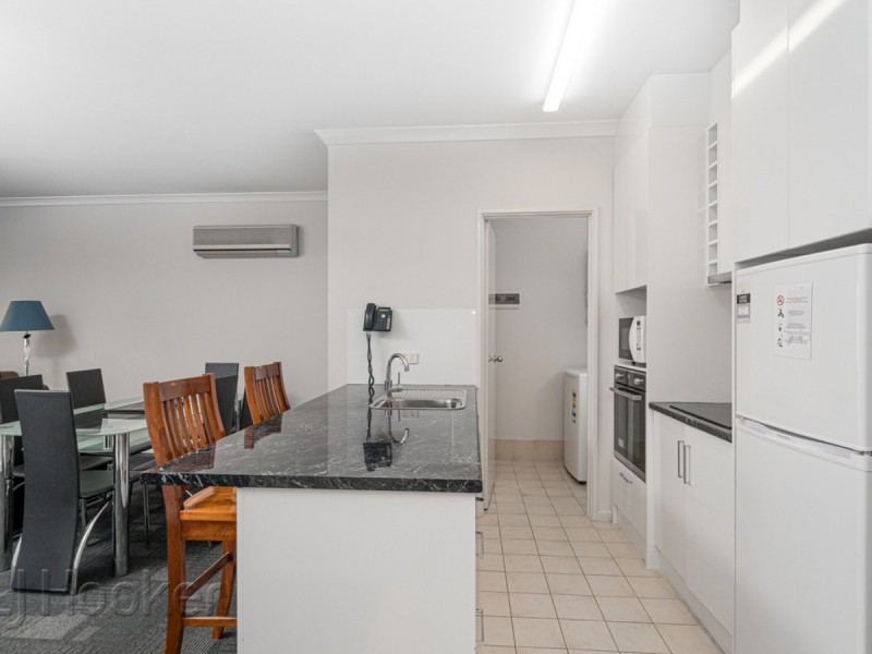 11/11 Regal Place, East Perth WA 6004