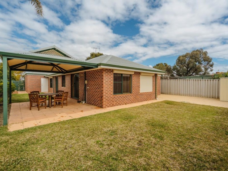 17 Klem Avenue, Redcliffe WA 6104