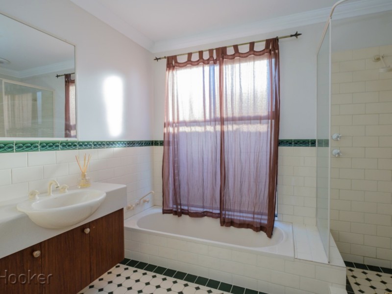 17 Klem Avenue, Redcliffe WA 6104