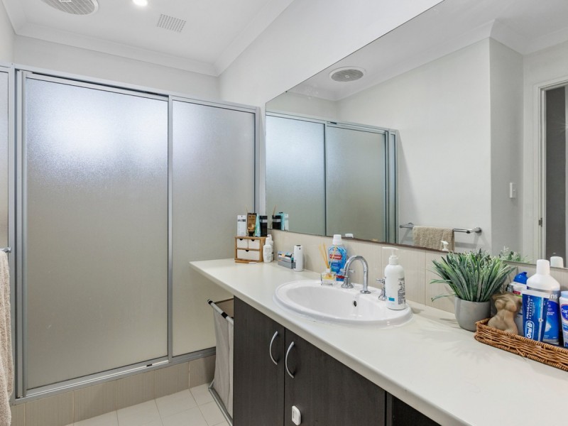 20 Goldfinch Bend, Harrisdale WA 6112