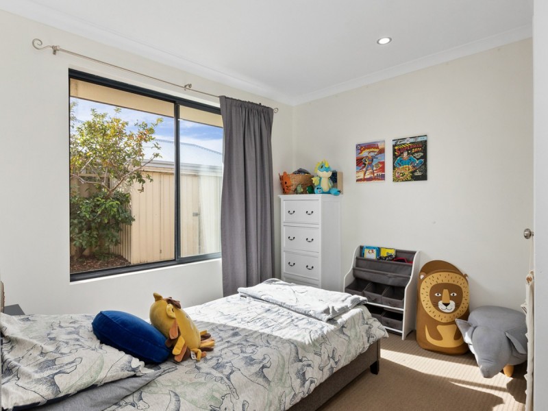 20 Goldfinch Bend, Harrisdale WA 6112