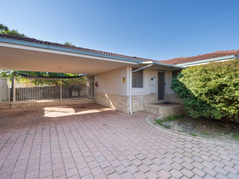 1/18 Stannard Street, St James WA 6102