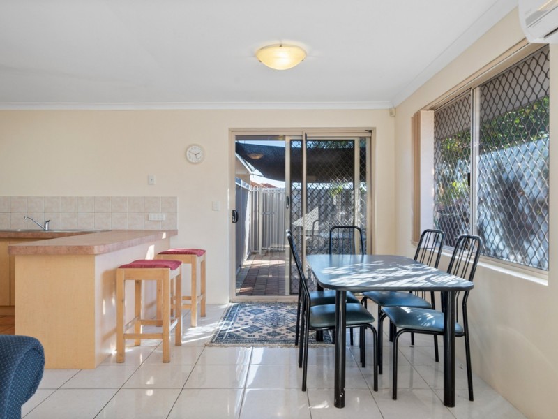 1/18 Stannard Street, St James WA 6102