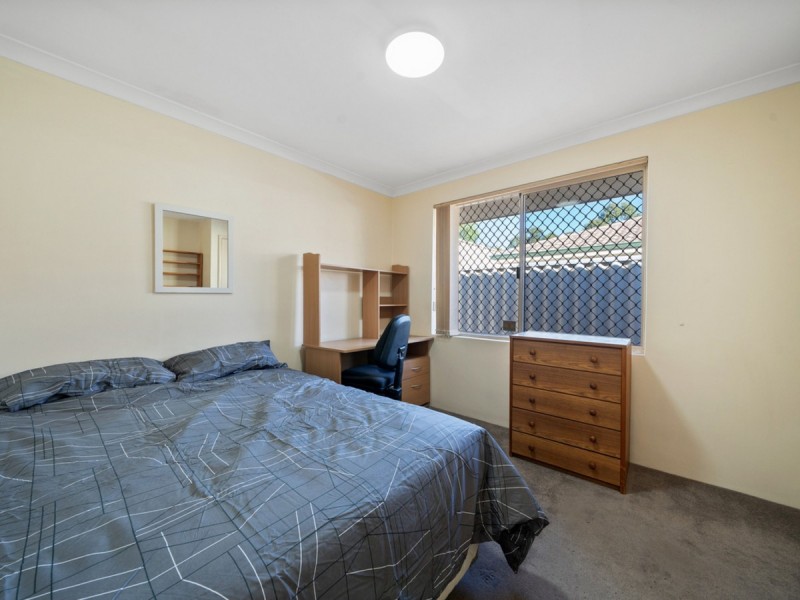 1/18 Stannard Street, St James WA 6102