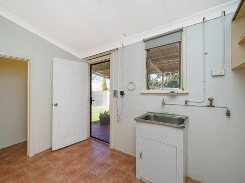 400 Knutsford Avenue, Kewdale WA 6105