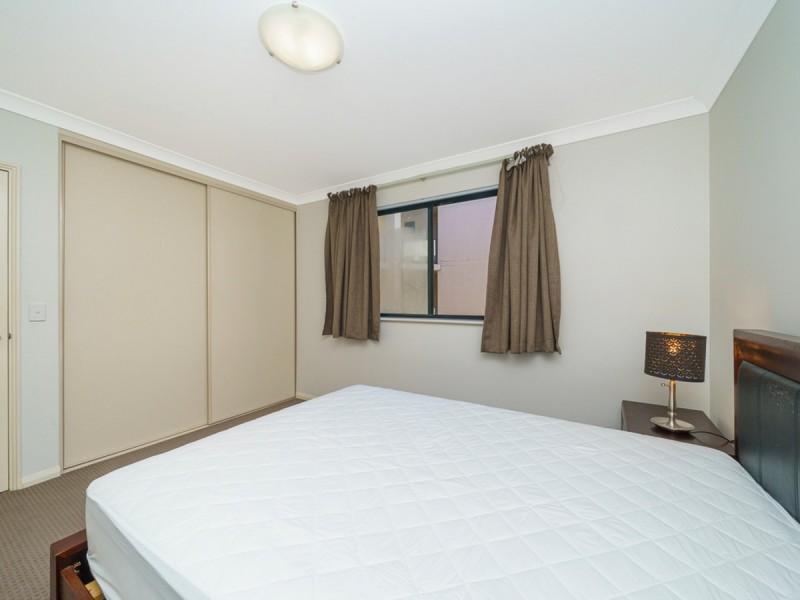18/121 Hill Street, East Perth WA 6004