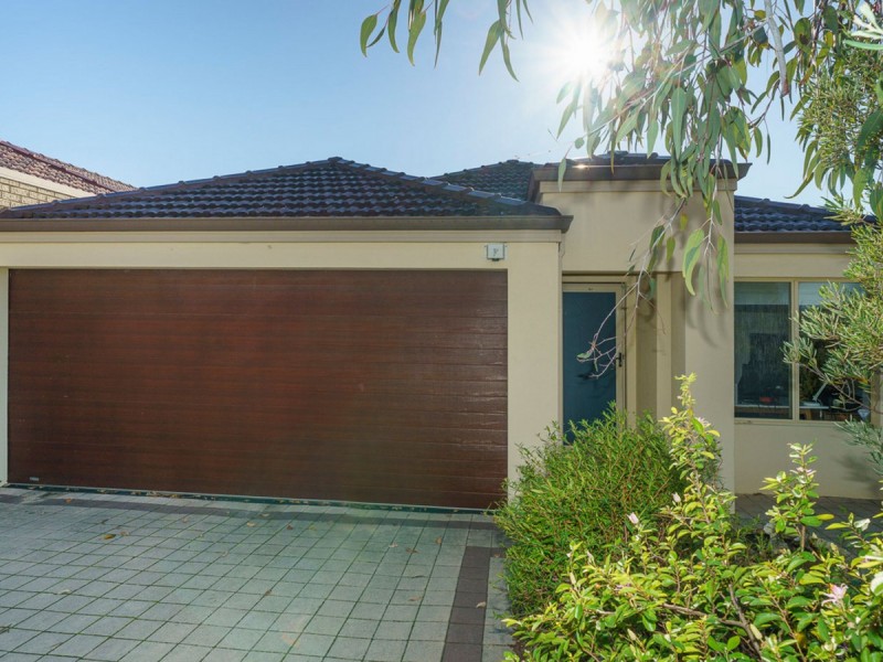 29 Eureka Road, Wilson WA 6107