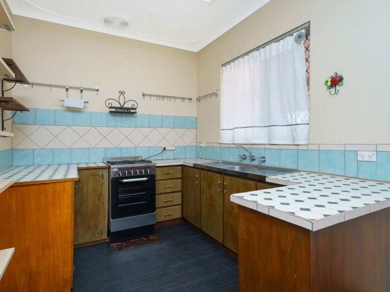 217 Surrey Road, Kewdale WA 6105