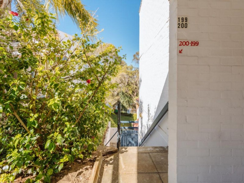 199/12 Wall Street, Maylands WA 6051