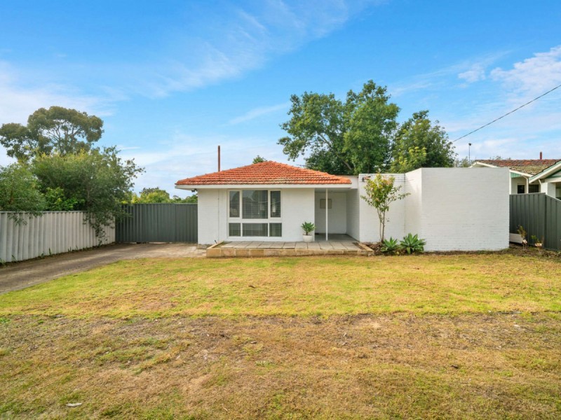 45 Morgan Way, Girrawheen WA 6064