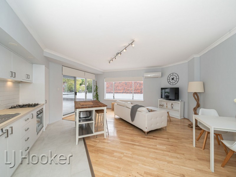 32/170 Adelaide Terrace, East Perth WA 6004