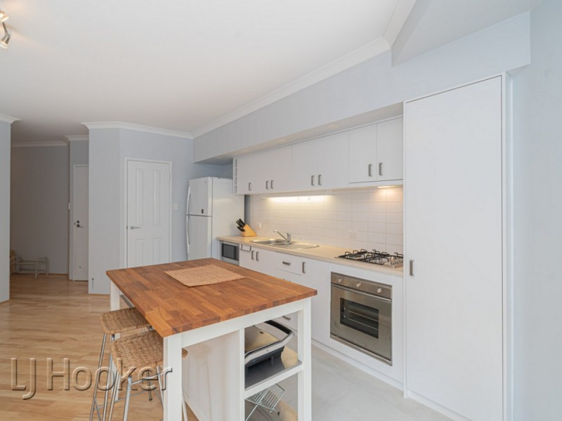 32/170 Adelaide Terrace, East Perth WA 6004