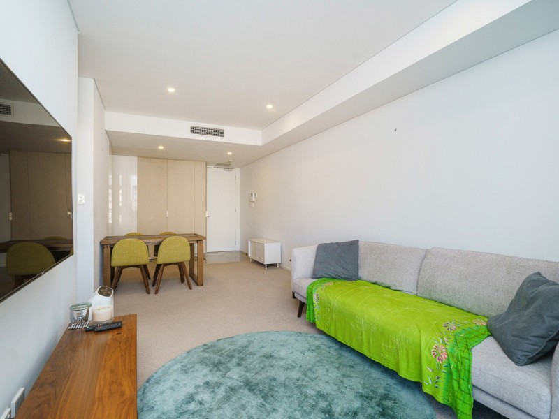 61/43 Wickham Street, East Perth WA 6004