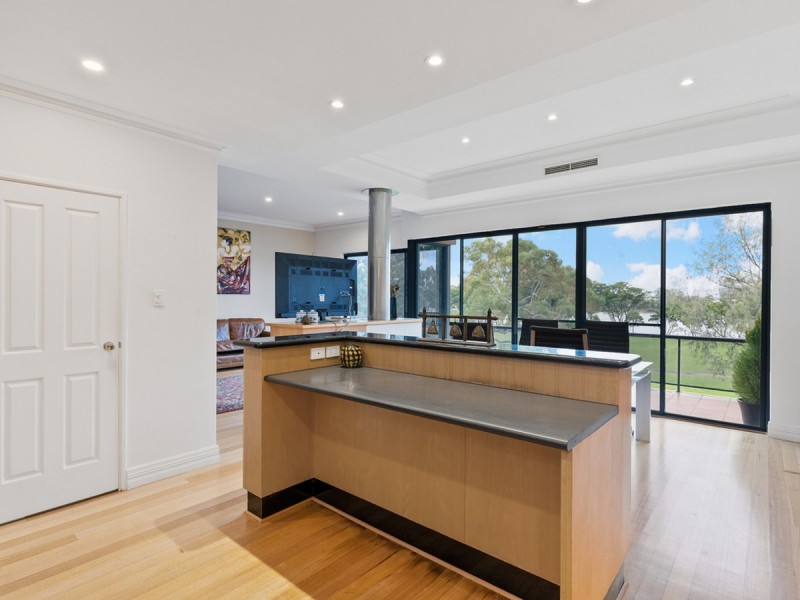 10 Jewell Lane, East Perth WA 6004