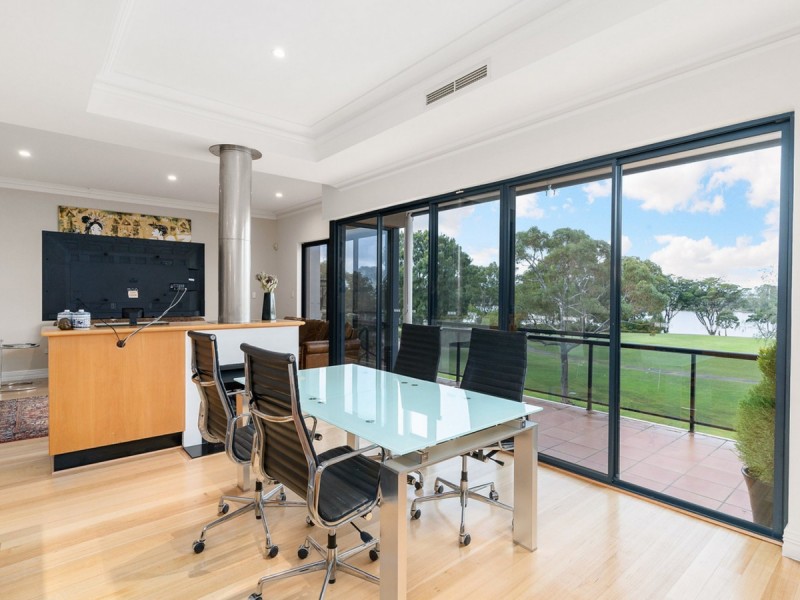 10 Jewell Lane, East Perth WA 6004