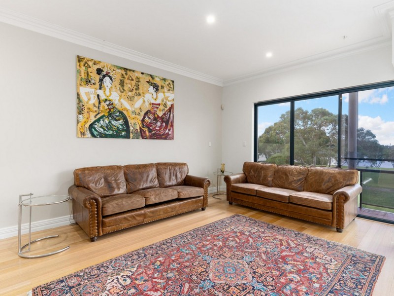 10 Jewell Lane, East Perth WA 6004