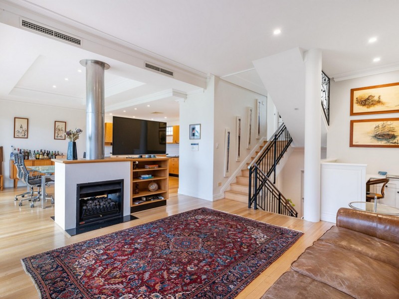 10 Jewell Lane, East Perth WA 6004