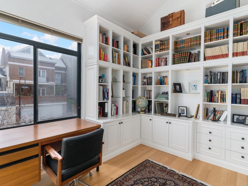 10 Jewell Lane, East Perth WA 6004