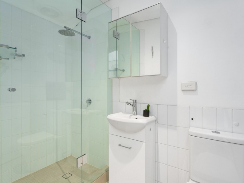 8 Little Saunders Street, East Perth WA 6004