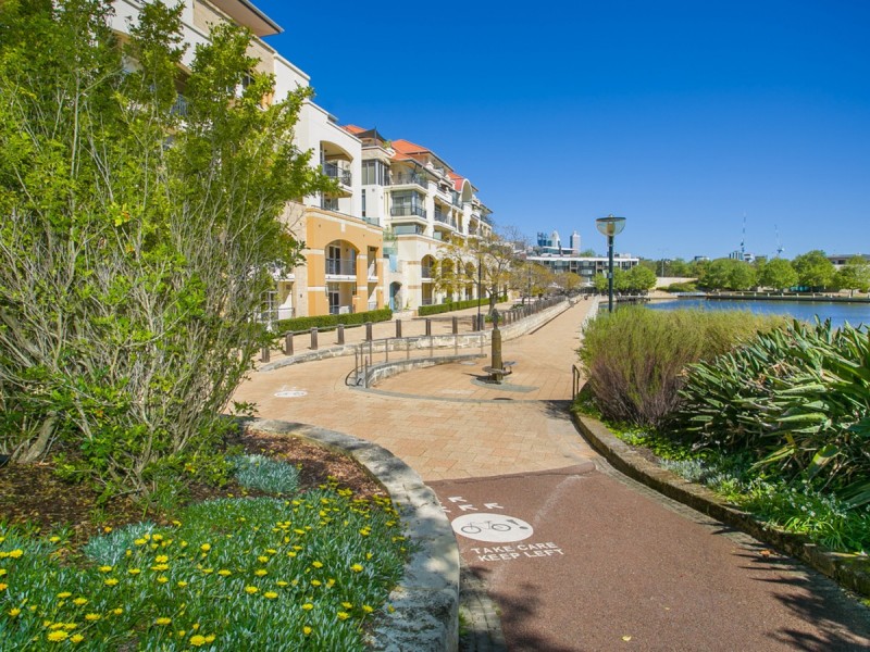 52/20 Royal Street, East Perth WA 6004