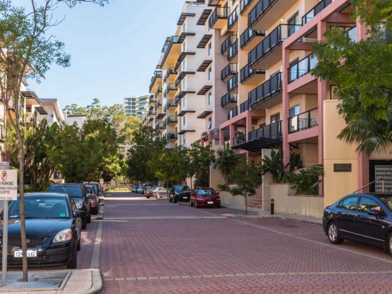 610/112 Mounts Bay Road, Perth WA 6000