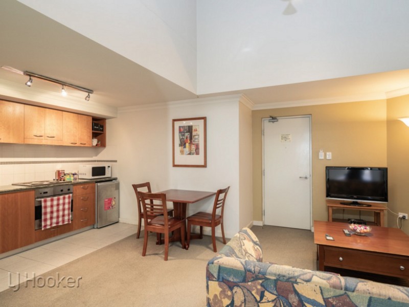 610/112 Mounts Bay Road, Perth WA 6000