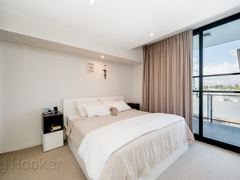 51/1 Rowe Avenue, Rivervale WA 6103