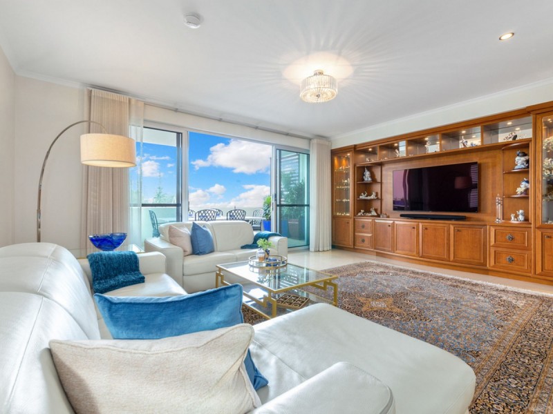 22/1 Henry Lawson Walk, East Perth WA 6004