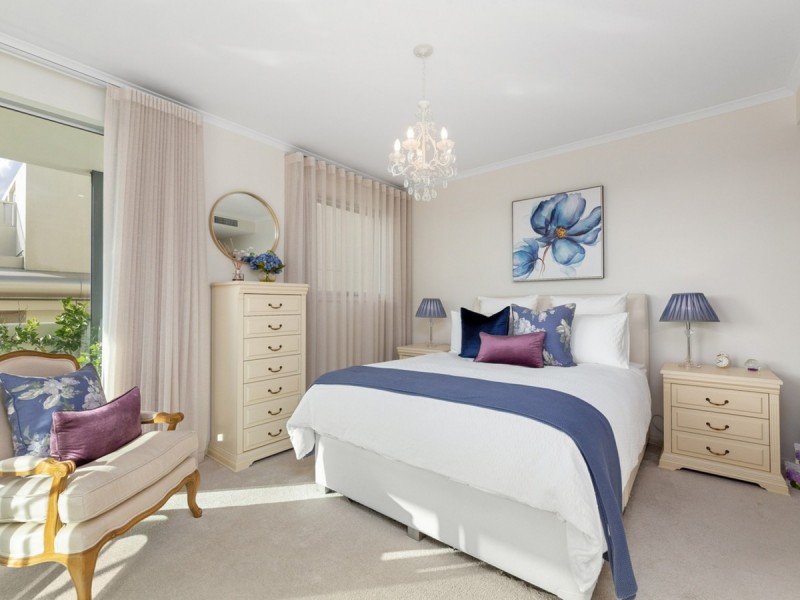 22/1 Henry Lawson Walk, East Perth WA 6004