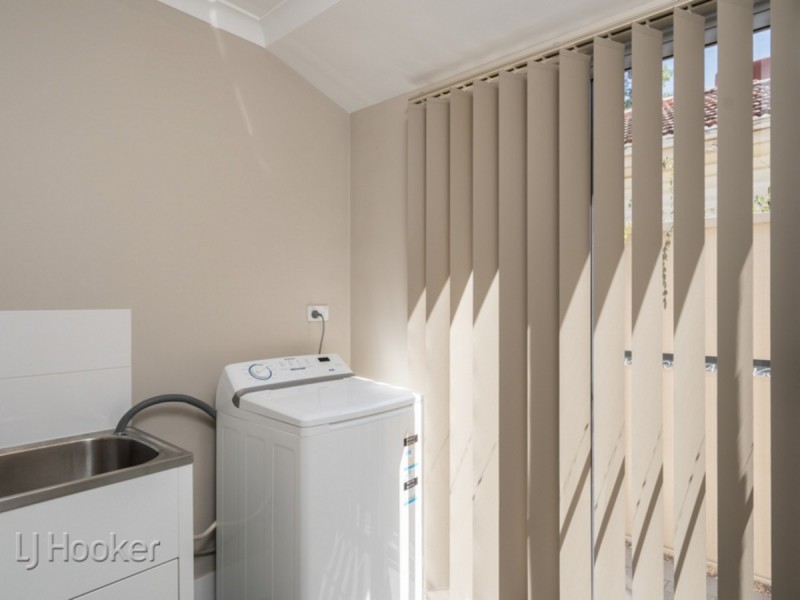 16B Central Terrace, Beckenham WA 6107