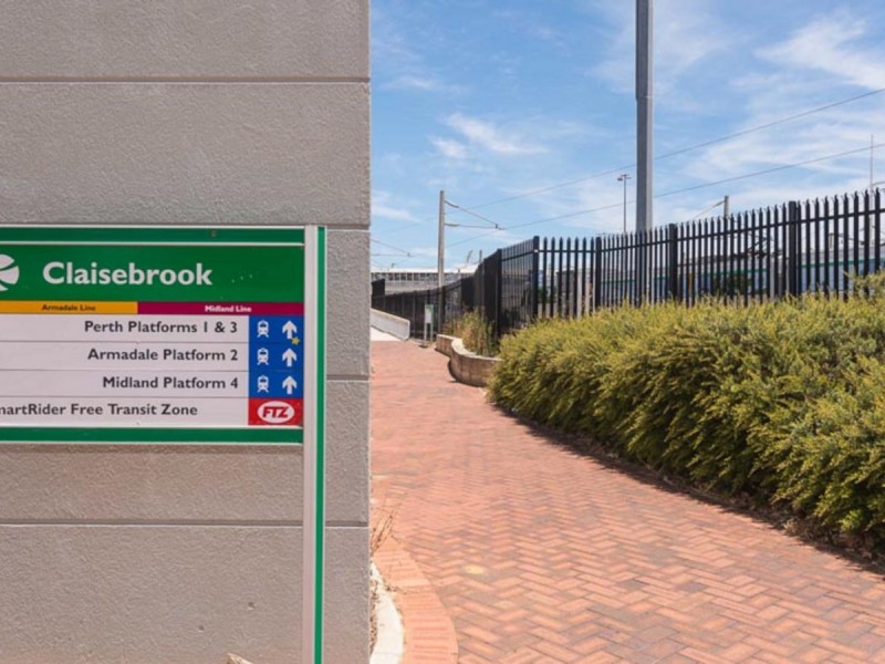 39/11 Regal Place, East Perth WA 6004