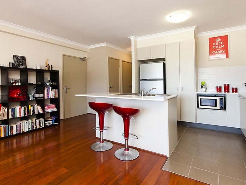 48/76 Newcastle Street, Perth WA 6000