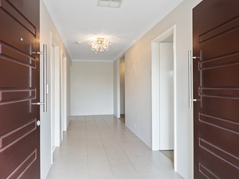 16 Bagatelle Road, Landsdale WA 6065