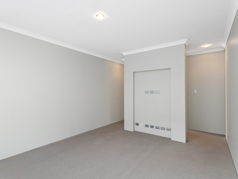 16 Bagatelle Road, Landsdale WA 6065