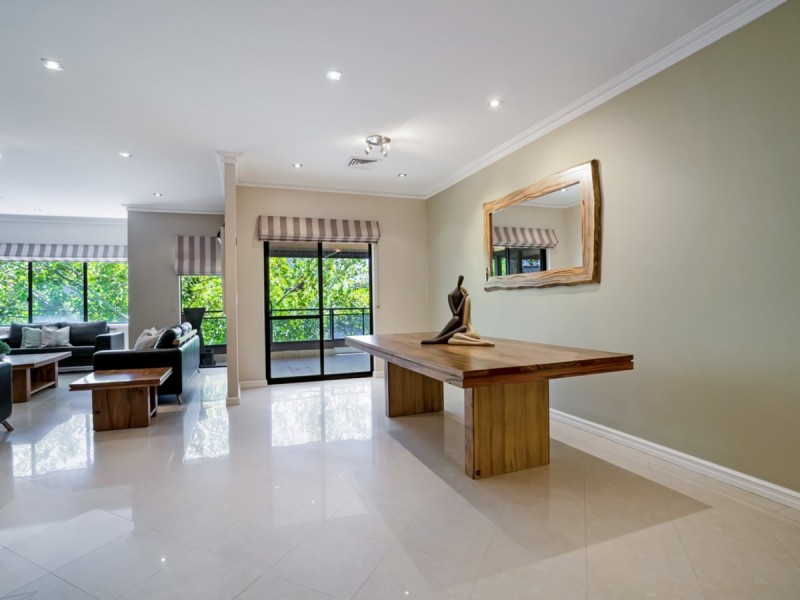 2/103 Royal Street, East Perth WA 6004